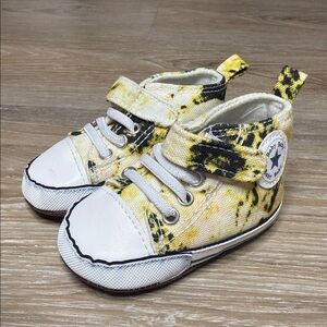 Converse Chuck Taylor Baby Shoes Vibrant Yellow and Black Tie-Dye